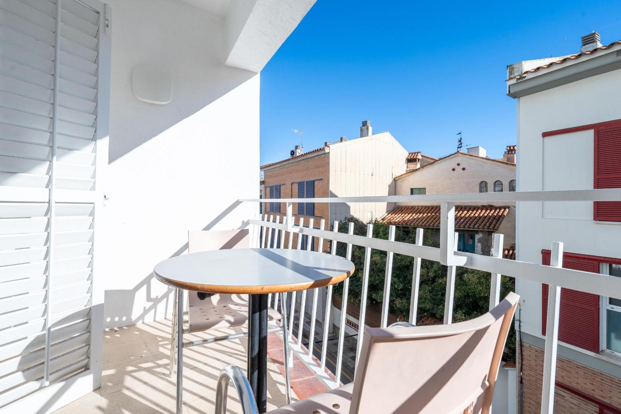 Hauzify I Apartament Riera بلاتجا ذارو المظهر الخارجي الصورة